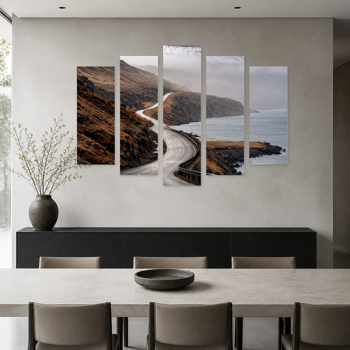 No Turning Back with Geometric Rhythm — five-panel wall art in frontal interior | 5wallart 57636 M3