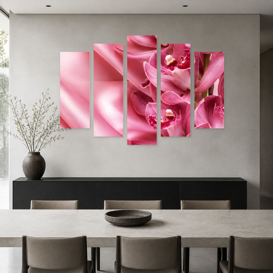 Aesthetic in Pink with Dreamlike Atmosphere — five-panel wall art in frontal interior | 5wallart 57742 M3