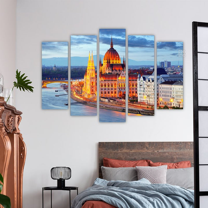Beautiful View of the Parliament in Budapest – reference image 5